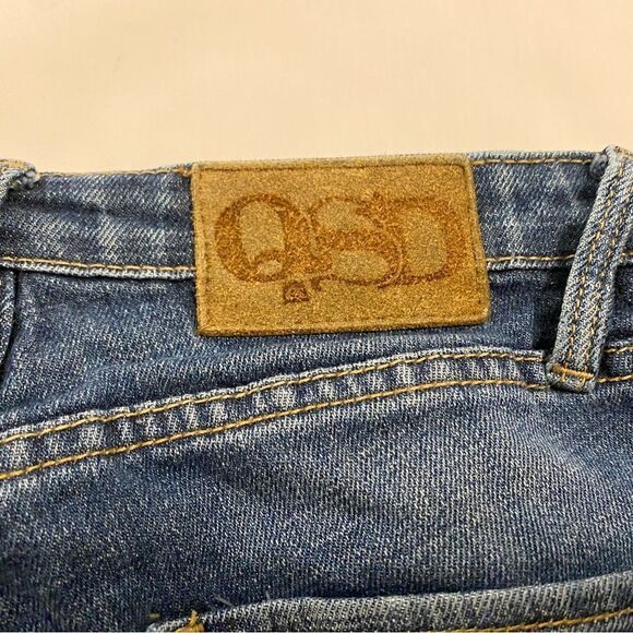 Quicksilver Denim Jeans size 3/26. Straight leg. Medium wash. - Picture 6 of 8